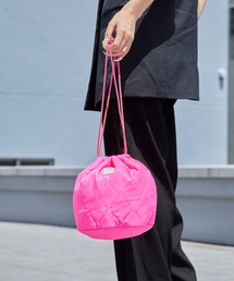 MIS（エムアイエス）の「MIS/エムアイエス MILITARY QUILTED EFFECTS BAG ミリタリーキルトエフェクトバッグ ミニバッグ 巾着ポーチ 小物入れ 2026年春夏（ハンドバッグ）」