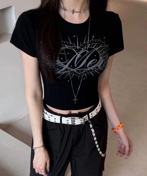FUNdaysion(ファンデイション)の「プリントハートTシャツ(Tシャツ/カットソー・レディース・ブラック・M)」の4枚目の写真