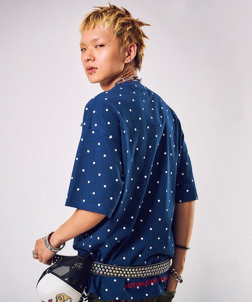 GALFY(ガルフィー)の「GALFY-集合体恐怖症Tee(Tシャツ/カットソー・メンズ・ホワイト/ブラック/ネイビー・L/XL)」の5枚目の写真