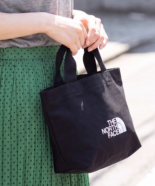 THE NORTH FACE（ザノースフェイス）の「【THE NORTH FACE/ザノースフェイス】TNF LOGO COTTON BAG S / ロゴ コットン ミニ ハンドバッグ（トートバッグ・メンズ・オレンジ/クリーム/ブラック/ライトブルー・FREE）」の20枚目の写真