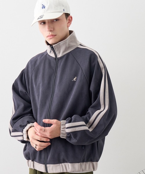 KANGOL(カンゴール)の「【KANGOL/カンゴール】別注 ポンチスエードトラックジャケット(ジャージ・メンズ・チャコールグレー/ネイビー/アイボリー/ピンク・M/L/LL)」の8枚目の写真