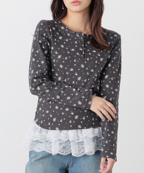Honeys（ハニーズ）の「小花柄ヘンリートップス（Tシャツ/カットソー・レディース・ホワイト系その他2/グレー系その他3/グレー系その他2/イエロー系その他2・L/S/M）」の4枚目の写真