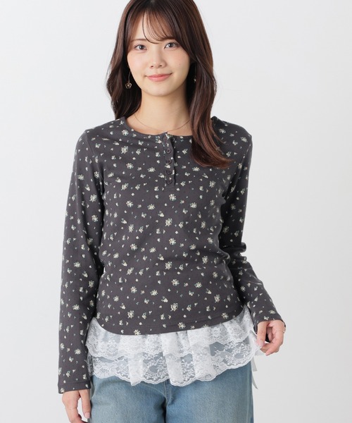 Honeys（ハニーズ）の「小花柄ヘンリートップス（Tシャツ/カットソー・レディース・ホワイト系その他2/グレー系その他3/グレー系その他2/イエロー系その他2・L/S/M）」の6枚目の写真