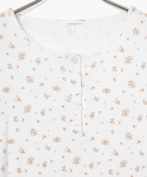 Honeys（ハニーズ）の「小花柄ヘンリートップス（Tシャツ/カットソー・レディース・ホワイト系その他2/グレー系その他3/グレー系その他2/イエロー系その他2・L/S/M）」の8枚目の写真