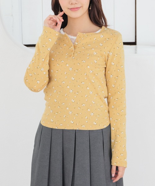 Honeys（ハニーズ）の「小花柄ヘンリートップス（Tシャツ/カットソー・レディース・ホワイト系その他2/グレー系その他3/グレー系その他2/イエロー系その他2・L/S/M）」の15枚目の写真