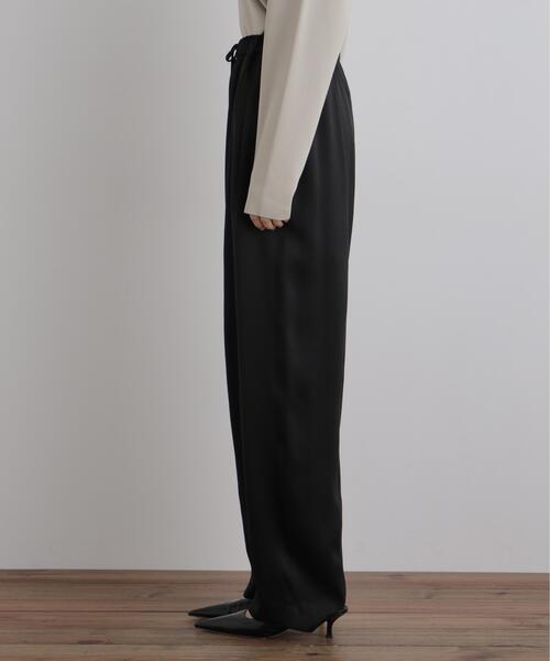 LE PHIL（ルフィル）の「◆ヴィンテージサテンバレルパンツ（その他パンツ・レディース・ホワイト系その他/ブラック・0/1）」の4枚目の写真