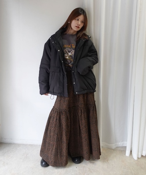 CORNERS(コーナーズ)の「スタンドカラーフェイクダウンブルゾン(ダウンジャケット/コート・レディース・モカ/アイボリー/ブラック・M)」の14枚目の写真