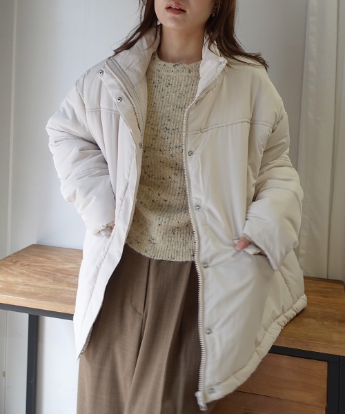 CORNERS(コーナーズ)の「スタンドカラーフェイクダウンブルゾン(ダウンジャケット/コート・レディース・モカ/アイボリー/ブラック・M)」の5枚目の写真