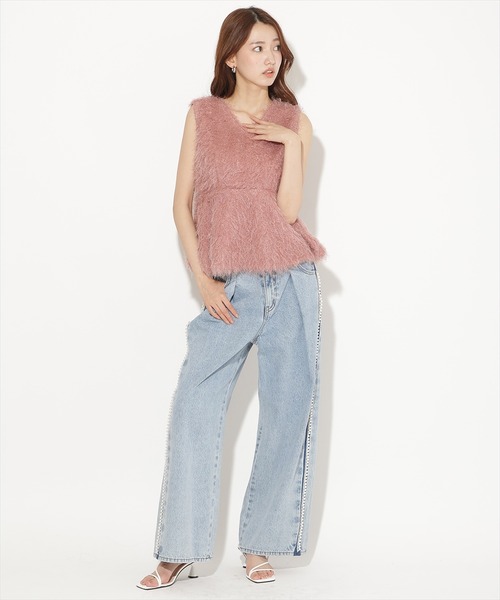 AND COUTURE(アンドクチュール)の「ソフトシャギーペプラムトップス(キャミソール・レディース・モカ/ピンク/ホワイト・FREE)」の16枚目の写真