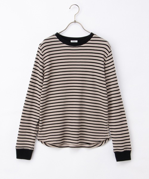 Honeys(ハニーズ)の「総柄ワッフルTシャツ(Tシャツ/カットソー・レディース・ベージュ系その他2/グレー系その他2/レッド系1/グレー系1/ブルー系1/レッド系その他2/ブラック×ベージュ/アイボリー系1・L/S/M/LL)」の15枚目の写真