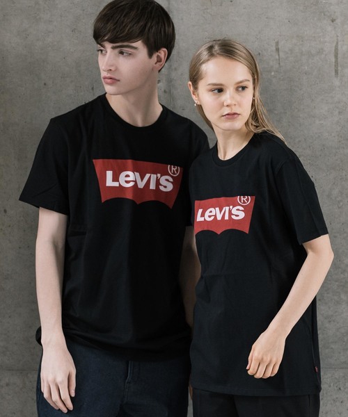 Levi's（リーバイス）の「Levi's/リーバイス バットウイングロゴ Tシャツ ブラック（Tシャツ/カットソー・メンズ・ブラック・MEDIUM/SMALL/LARGE/X-SMALL/XX-LARGE/3XL/X-LARGE）」の9枚目の写真