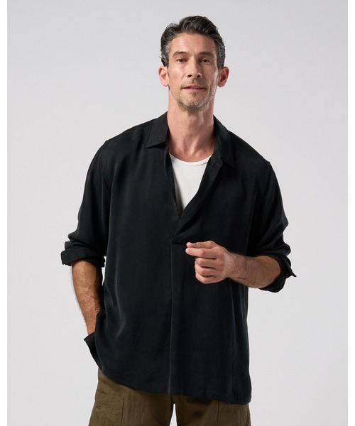wjk(ダヴルジェイケイ)の「cupro vintage pull-over skipper shirt L/S(シャツ/ブラウス・メンズ・ブラック/ダークカーキ/ダークベージュ・X-LARGE/LARGE/MEDIUM/SMALL)」の1枚目の写真