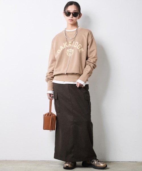 CHIC STYLE（シックスタイル）の「綿100％ピグメント染裏起毛クルーネックスウェット＜大きいサイズ有＞シックスタイル（スウェット・レディース・ライトブルー/グレー/モカ・3L/M/LL/5L/L/4L）」の6枚目の写真