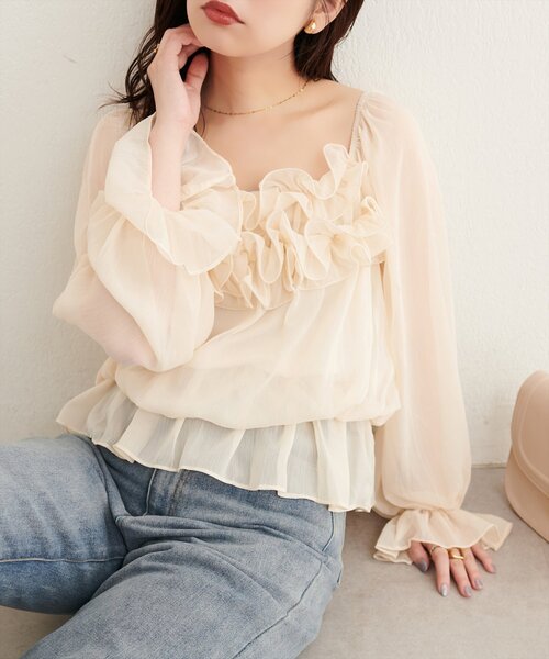 natural couture(ナチュラルクチュール)の「スクエアネックフリルブラウス(シャツ/ブラウス・レディース・ピンク系その他/アイボリー・FREE)」の3枚目の写真
