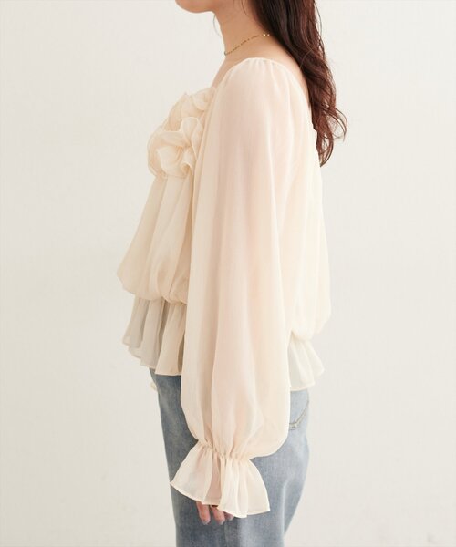 natural couture(ナチュラルクチュール)の「スクエアネックフリルブラウス(シャツ/ブラウス・レディース・ピンク系その他/アイボリー・FREE)」の8枚目の写真