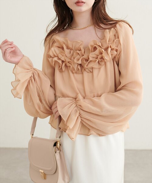 natural couture(ナチュラルクチュール)の「スクエアネックフリルブラウス(シャツ/ブラウス・レディース・ピンク系その他/アイボリー・FREE)」の15枚目の写真