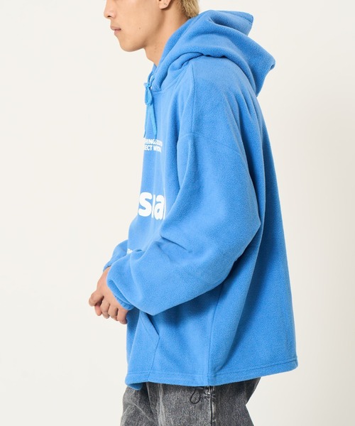 CORISCO(コリスコ)の「フリースロゴ柄プルパーカー(M1)(パーカー・メンズ・レッド/ブルー/ブラック/グレー・MEDIUM/LARGE/X-LARGE)」の12枚目の写真