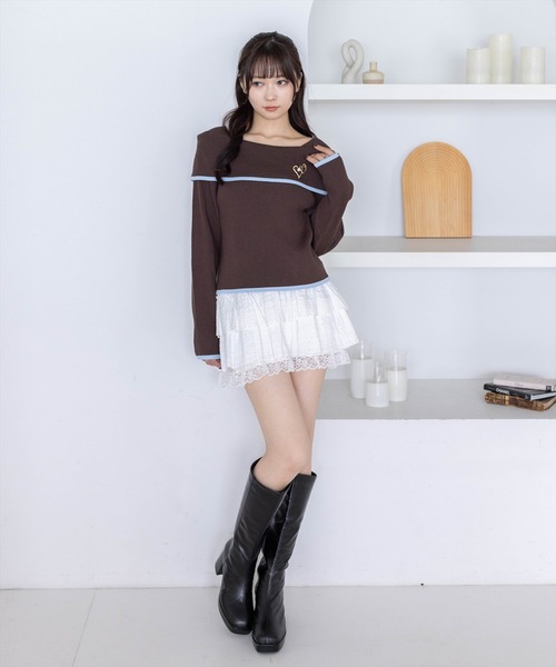 clear（クリア）の「ブローチ付きオフショルニットトップス［骨格ウェーブ／上品／デート］（ニット/セーター・レディース・アイボリー/レッド/ネイビー/グレー/ブラック/ブラウン・F）」の12枚目の写真