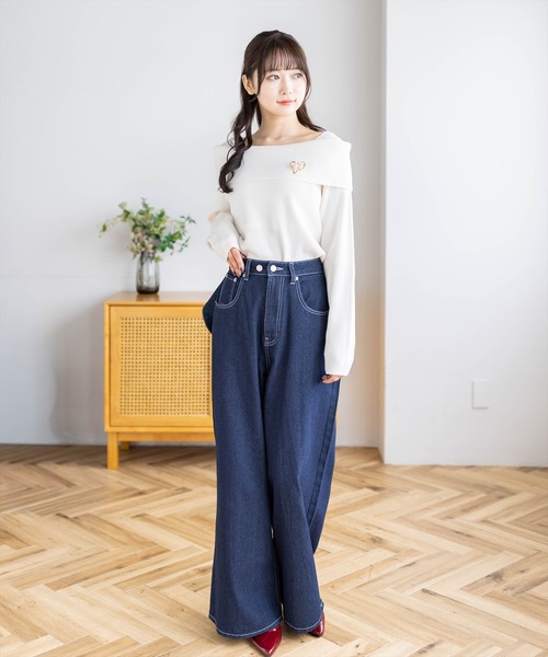 clear（クリア）の「ブローチ付きオフショルニットトップス［骨格ウェーブ／上品／デート］（ニット/セーター・レディース・アイボリー/レッド/ネイビー/グレー/ブラック/ブラウン・F）」の15枚目の写真
