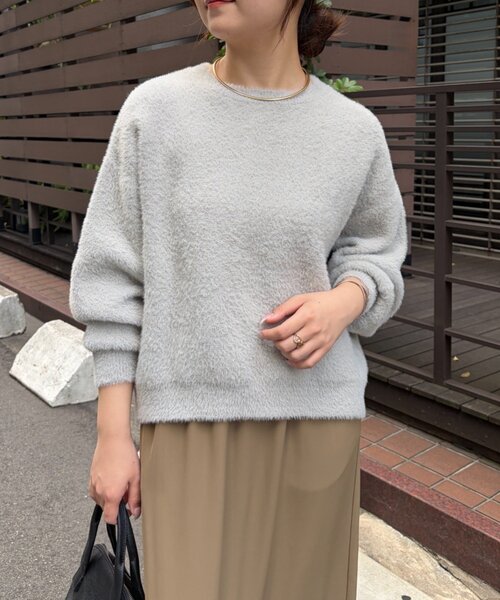 Jena espace merveilleux(ジェナ エスパスメルヴェイユ)の「ラメフェザーソフトニット 秋冬ニット(ニット/セーター・レディース・ライトグレー/ネイビー/ブラウン・FREE)」の7枚目の写真