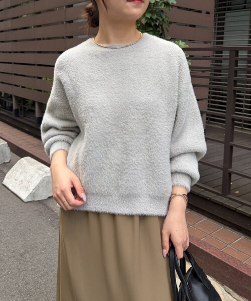 Jena espace merveilleux(ジェナ エスパスメルヴェイユ)の「ラメフェザーソフトニット 秋冬ニット(ニット/セーター・レディース・ライトグレー/ネイビー/ブラウン・FREE)」の2枚目の写真