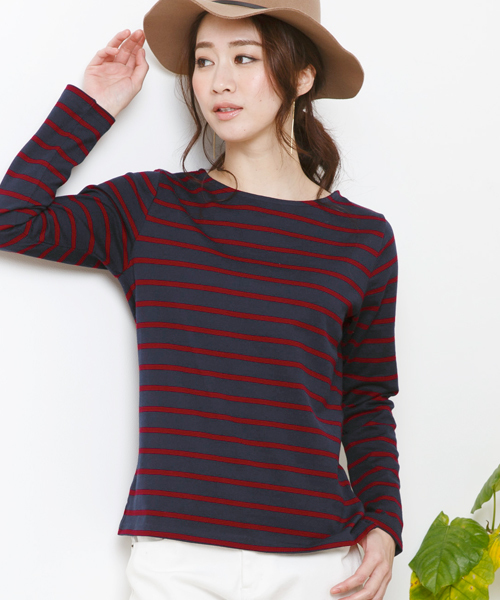 Pierrot（ピエロ）の「【しっかり生地が魅力！王道のボーダーロンT】3typeボーダー地厚カットソートップス（Tシャツ/カットソー・レディース・ネイビー/ホワイト×レッド/グレー系その他/グレー×ホワイト/ブルー系その他2/その他/ホワイト系その他/レッド系その他/トリコロール/ホワイト×ネイビー/グレー系その他2/ブルー系その他・M/L）」の11枚目の写真