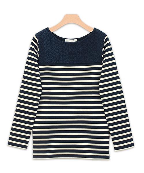 Pierrot（ピエロ）の「【しっかり生地が魅力！王道のボーダーロンT】3typeボーダー地厚カットソートップス（Tシャツ/カットソー・レディース・ネイビー/ホワイト×レッド/グレー系その他/グレー×ホワイト/ブルー系その他2/その他/ホワイト系その他/レッド系その他/トリコロール/ホワイト×ネイビー/グレー系その他2/ブルー系その他・M/L）」の10枚目の写真