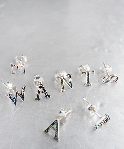 TONE SELECT GOODS（トーンセレクトグッズ）の「【925 SILVER ACC】OLDイニシャルピアスSV925(OG)（ピアス（片耳用）・レディース・K/M/N/F/S/T/A/J/Q/X/C/E/U/W/G/I/P/Y・FREE）」の22枚目の写真