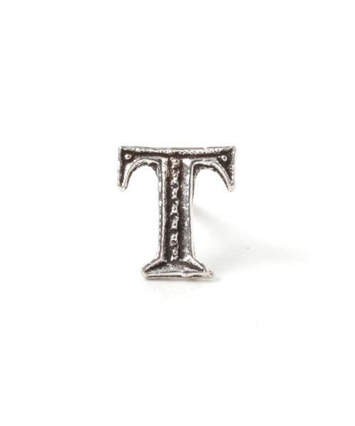 TONE SELECT GOODS（トーンセレクトグッズ）の「【925 SILVER ACC】OLDイニシャルピアスSV925(OG)（ピアス（片耳用）・レディース・K/M/N/F/S/T/A/J/Q/X/C/E/U/W/G/I/P/Y・FREE）」の14枚目の写真