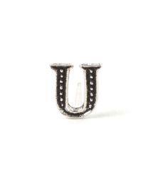 TONE SELECT GOODS（トーンセレクトグッズ）の「【925 SILVER ACC】OLDイニシャルピアスSV925(OG)（ピアス（片耳用））」