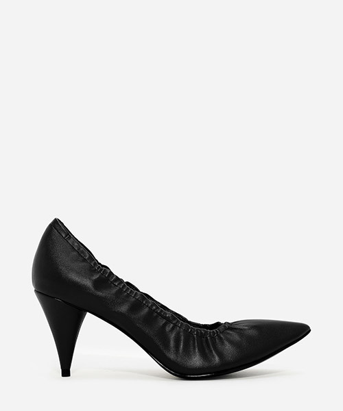 CHARLES & KEITH(チャールズ & キース)の「フィットパンプスヒール / FITTED PUMP HEELS(パンプス・レディース・ライトグレー/バーガンディー/ブラック・23.5cm/23cm/24cm)」の2枚目の写真