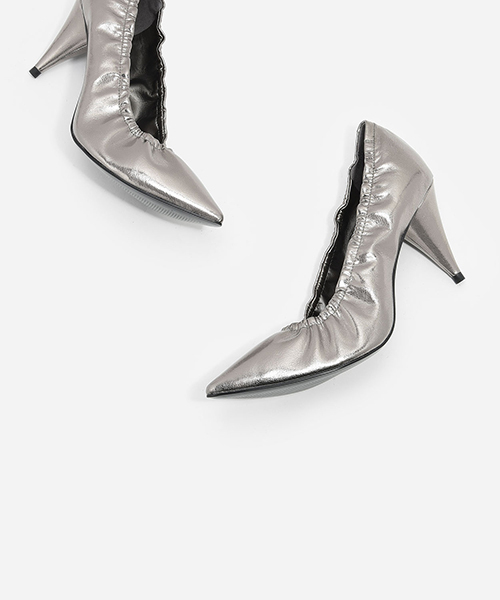 CHARLES & KEITH(チャールズ & キース)の「フィットパンプスヒール / FITTED PUMP HEELS(パンプス・レディース・ライトグレー/バーガンディー/ブラック・23.5cm/23cm/24cm)」の19枚目の写真