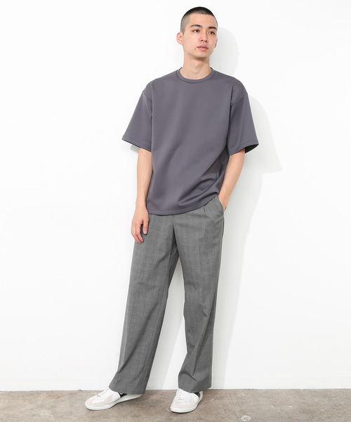 ADAM ET ROPE'（アダムエロペ）の「ブライトミニ裏毛スウェットT（Tシャツ/カットソー・メンズ・チャコールグレー/ライトグレー/ブラック・M/L）」の5枚目の写真