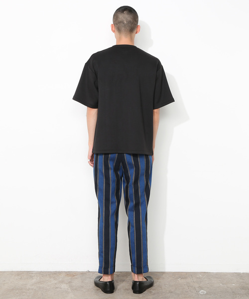 ADAM ET ROPE'（アダムエロペ）の「ブライトミニ裏毛スウェットT（Tシャツ/カットソー・メンズ・チャコールグレー/ライトグレー/ブラック・M/L）」の19枚目の写真