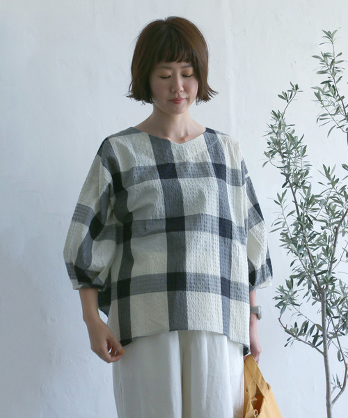 LBC(エルビーシー)の「ビッグブロックチェックブラウス(シャツ/ブラウス・レディース・ブラック/ネイビー/オレンジ・M/L)」の2枚目の写真