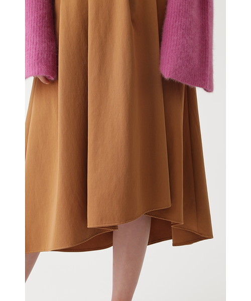 JILL STUART（ジルスチュアート）の「◆ロランフィッシュテールタックスカート（スカート・レディース・ブラック/ブラウン・2/4）」の12枚目の写真