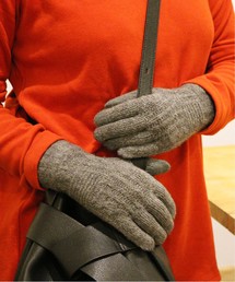 GLOBAL FORME CONCRETE（グローバルフォルムコンクリート）の「【GlovesDEPO】ふわふわプレミアシュークリーム糸手袋　タッチパネル対応　日本製　部分ケーブル編み（手袋）」