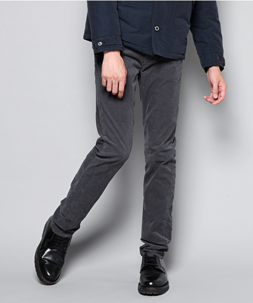 HYSTERIC GLAMOUR（ヒステリックグラマー）の「コーデュロイ スリムPT（その他パンツ・メンズ・ホワイト/チャコールグレー/イエロー/ブルー・31inch/28inch/29inch/30inch/32inch/34inch）」の5枚目の写真