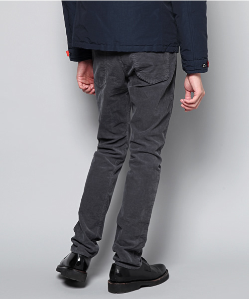 HYSTERIC GLAMOUR（ヒステリックグラマー）の「コーデュロイ スリムPT（その他パンツ・メンズ・ホワイト/チャコールグレー/イエロー/ブルー・31inch/28inch/29inch/30inch/32inch/34inch）」の7枚目の写真