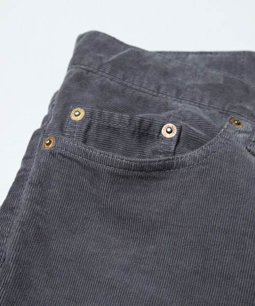 HYSTERIC GLAMOUR（ヒステリックグラマー）の「コーデュロイ スリムPT（その他パンツ・メンズ・ホワイト/チャコールグレー/イエロー/ブルー・31inch/28inch/29inch/30inch/32inch/34inch）」の10枚目の写真