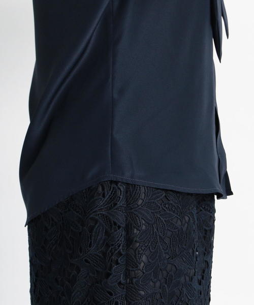 NARACAMICIE（ナラカミーチェ）の「ファインラスターサテンボウタイ長袖ブラウス（シャツ/ブラウス・レディース・ホワイト/ブルー/ネイビー・SMALL/MEDIUM/LARGE/X-LARGE/XX-LARGE/XXX-LARGE）」の16枚目の写真