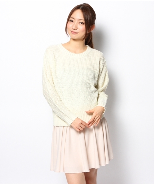 DISCOAT（ディスコート）の「【Discoat】編地切替ショート丈プルオーバー（ニット/セーター・レディース・ラベンダー/ブラック/アイボリー/ベビーピンク・ﾌﾘ-）」の2枚目の写真