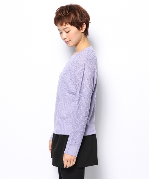 DISCOAT（ディスコート）の「【Discoat】編地切替ショート丈プルオーバー（ニット/セーター・レディース・ラベンダー/ブラック/アイボリー/ベビーピンク・ﾌﾘ-）」の6枚目の写真