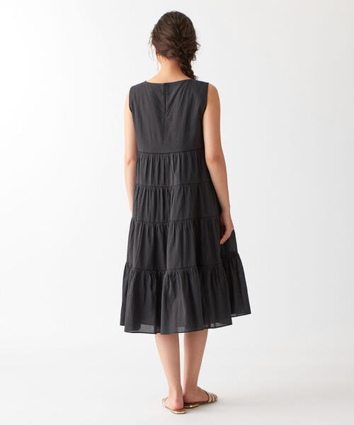 EMMEL REFINES（エメルリファインズ）の「◎【WEB限定】〔ハンドウォッシャブル〕FC HW　ボイルティアードレースワンピース（ワンピース・レディース・オフホワイト/ブラック/ケリー・FREE）」の4枚目の写真