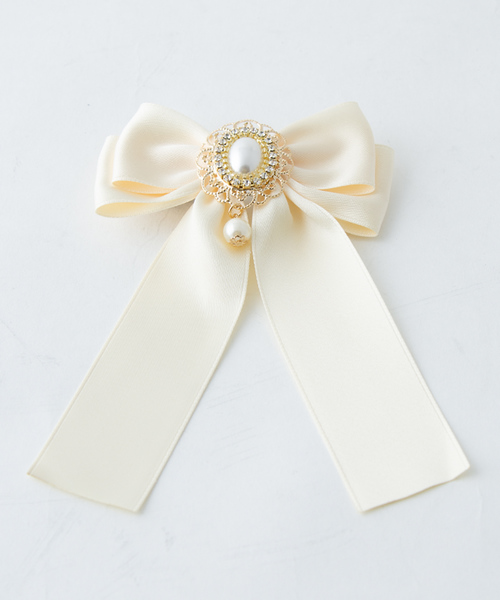 ROJITA(ロジータ)の「ワンポイントビジューバレッタ(バレッタ/ヘアクリップ・レディース・ブラック/ピンク/アイボリー・FREE)」の2枚目の写真