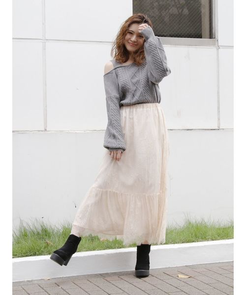 dazzlin(ダズリン)の「ケーブルイレギュラーネックプルオーバー(ニット/セーター・レディース・ブラック/グレー/アイボリー/モカ/グリーン/ベージュ/ブラウン・FREE)」の13枚目の写真