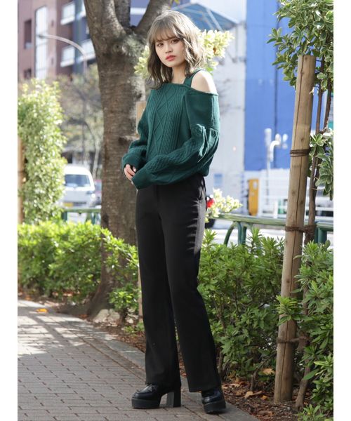 dazzlin(ダズリン)の「ケーブルイレギュラーネックプルオーバー(ニット/セーター・レディース・ブラック/グレー/アイボリー/モカ/グリーン/ベージュ/ブラウン・FREE)」の18枚目の写真