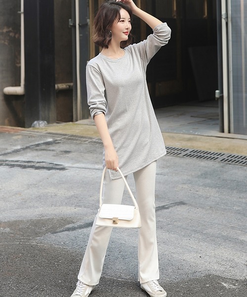 DAY CLOSET（デイ クローゼット）の「レディース スリット入りリブフレアパンツ（その他パンツ・レディース・ホワイト/ライトグレー/ブラック/ダークグレー/モカ/キャメル・ONE SIZE）」の9枚目の写真