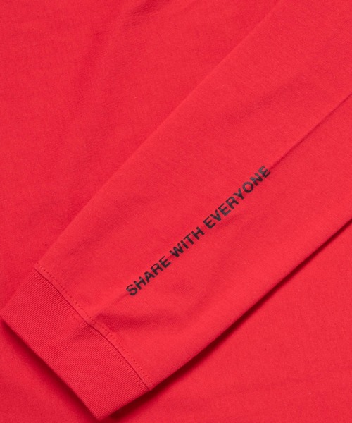 WEGO（ウィゴー）の「WEGO/フォトプリントロンT（Tシャツ/カットソー・メンズ・ホワイト/レッド・MEDIUM/LARGE/SMALL）」の4枚目の写真