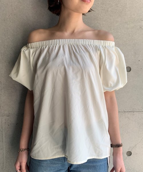 FUN.TRINITY（ファン トリニティー）の「バルーンスリーブブラウス（シャツ/ブラウス・レディース・ブラック/レッド/オフホワイト/ミント/ピンクベージュ・M）」の2枚目の写真